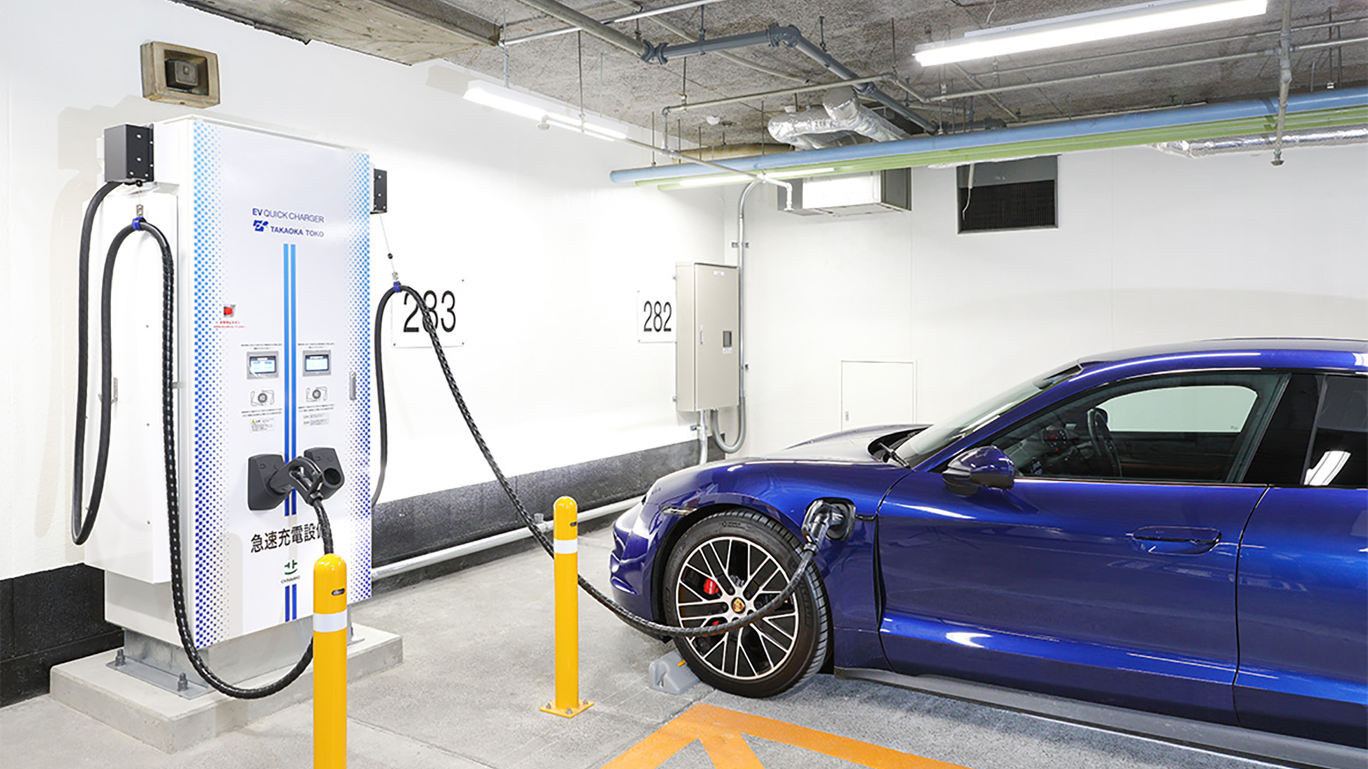 電気自動車（EV）急速充電器
