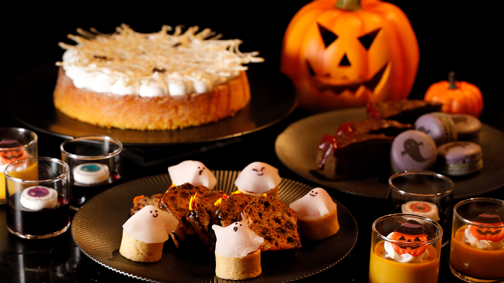 HALLOWEEN NIGHT BUFFET