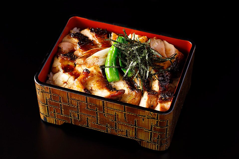 KATO'S DINING & BAR